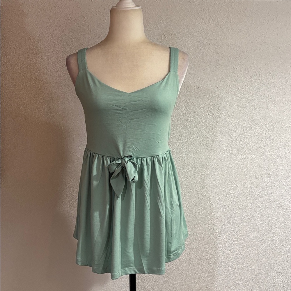 1814NWT Bailey’s Blossom  Mint Green Sleeveless Top with Bow. SzM